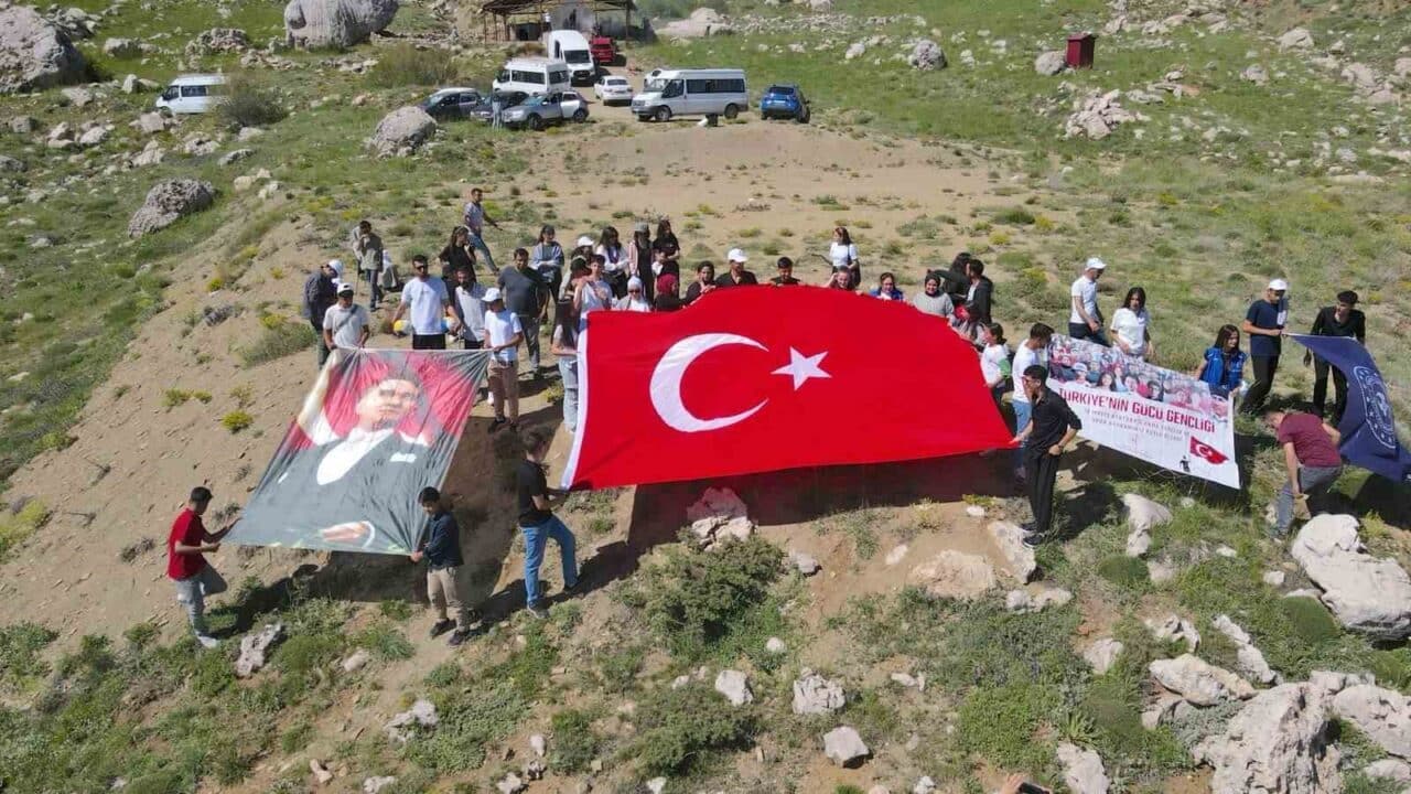 19 Mayıs Atatürk’ü Anma, Gençlik ve Spor Bayramı kapsamında, Gerger