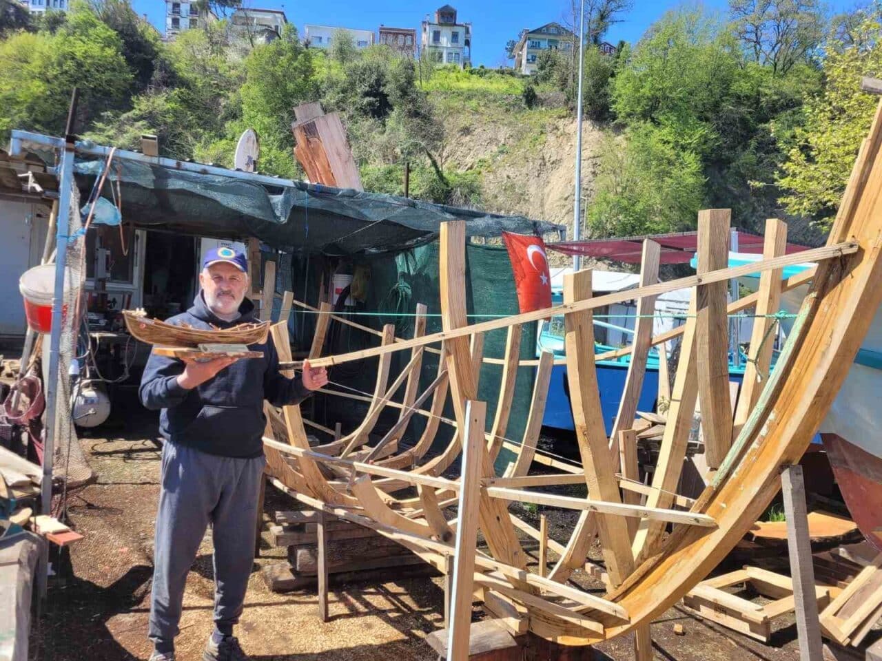 Kastamonu'nun İnebolu ilçesinde, Kurtuluş Savaşı'nda mühimmat taşıyan eski denk kayıkları