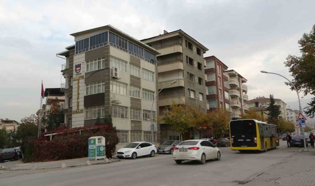 Malatya Emlakçılar Odası Başkanı Ali Özgül, TOKİ konutlarının yaz aylarında