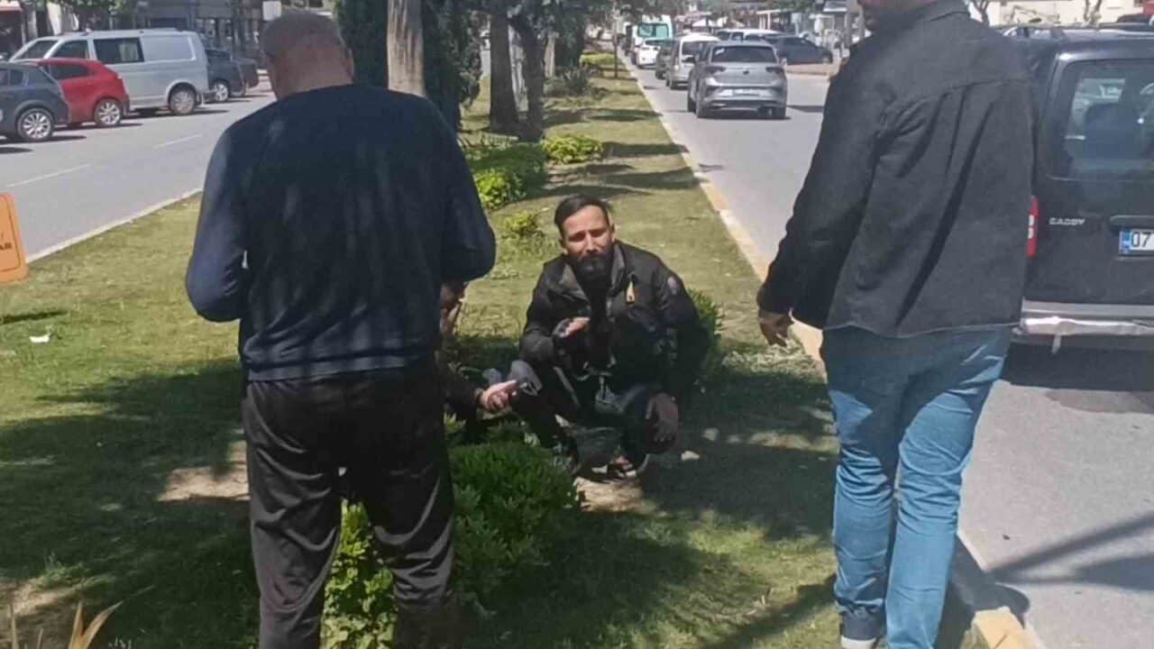 Manavgat’ta gerçekleşen kazada, motosiklet sürücüsü Yusuf M., park yerinden çıkarak