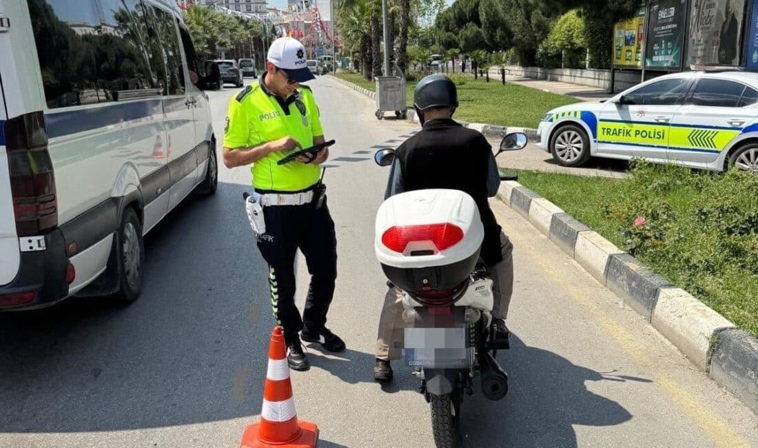 Manisa'da 27-28 Mayıs tarihlerinde yapılan motosiklet denetimlerinde, 3 bin 166