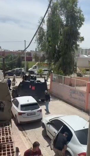 Kızıltepe’de Öğretmen Abdurrahim Yılmaz Silahlı Saldırı Sonucu Hayatını Kaybetti Mardin'in Kızıltepe ilçesinde Yüzüncü Yıl İlkokulu öğretmeni Abdurrahim Yılmaz (40),
