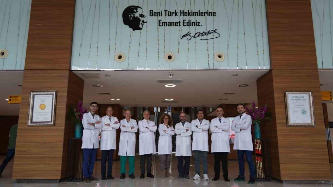 İzmir Ekonomi Üniversitesi Medical Point Hastanesi, obezite cerrahisinde multidisipliner yaklaşımıyla