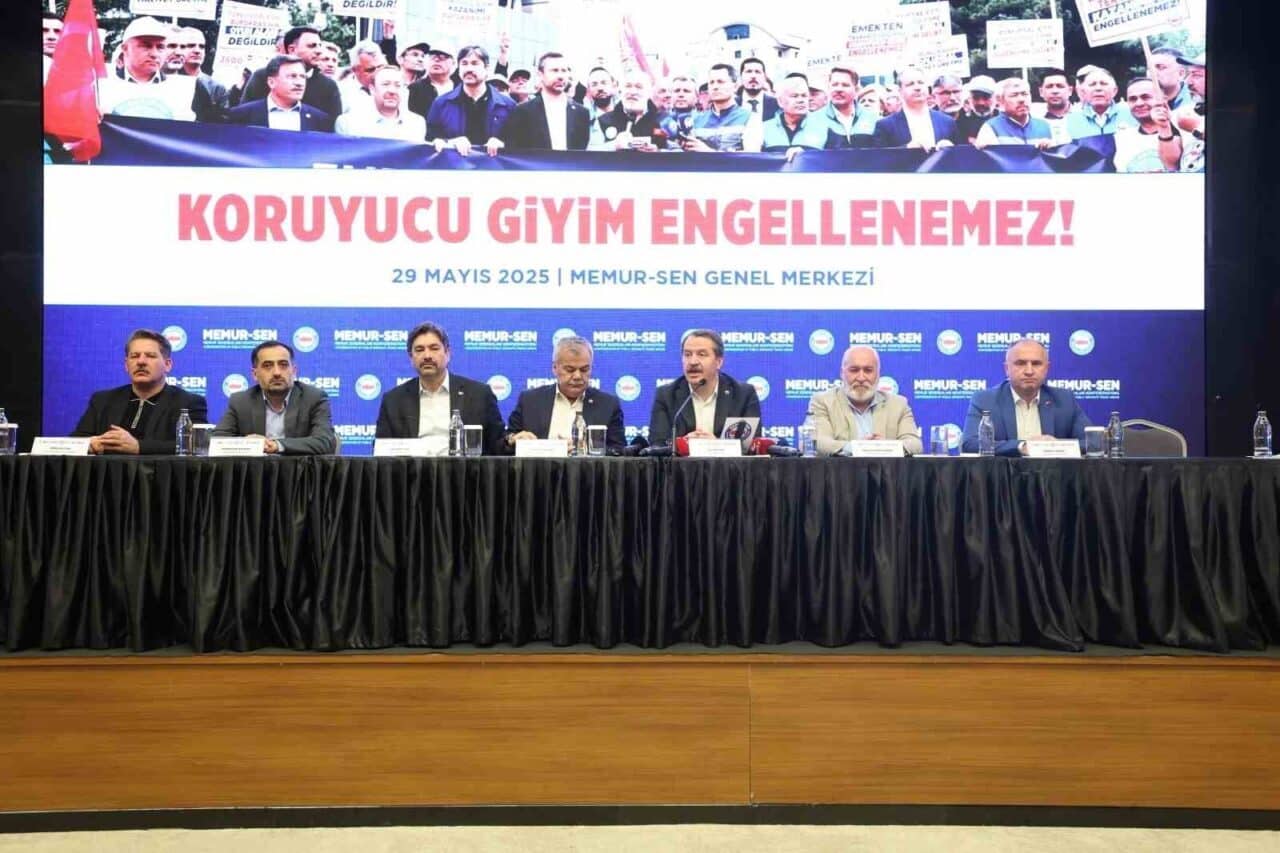 Memur-Sen Genel Başkanı Ali Yalçın, "Koruyucu giyim yardımı" kazanımının birçok