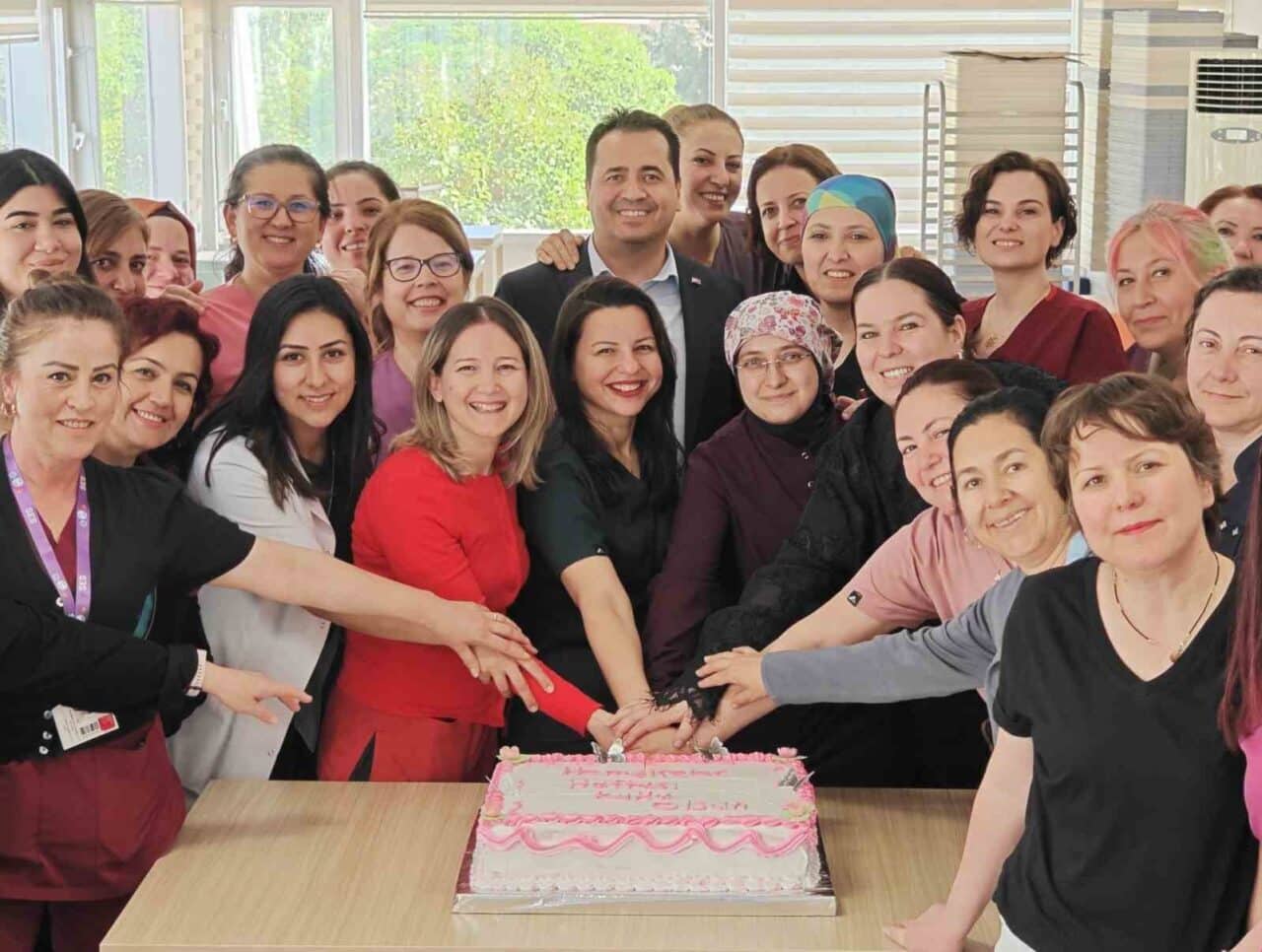 Menteşe Devlet Hastanesi, 12-18 Mayıs Hemşireler Haftası'nı Başhekim Op. Dr.