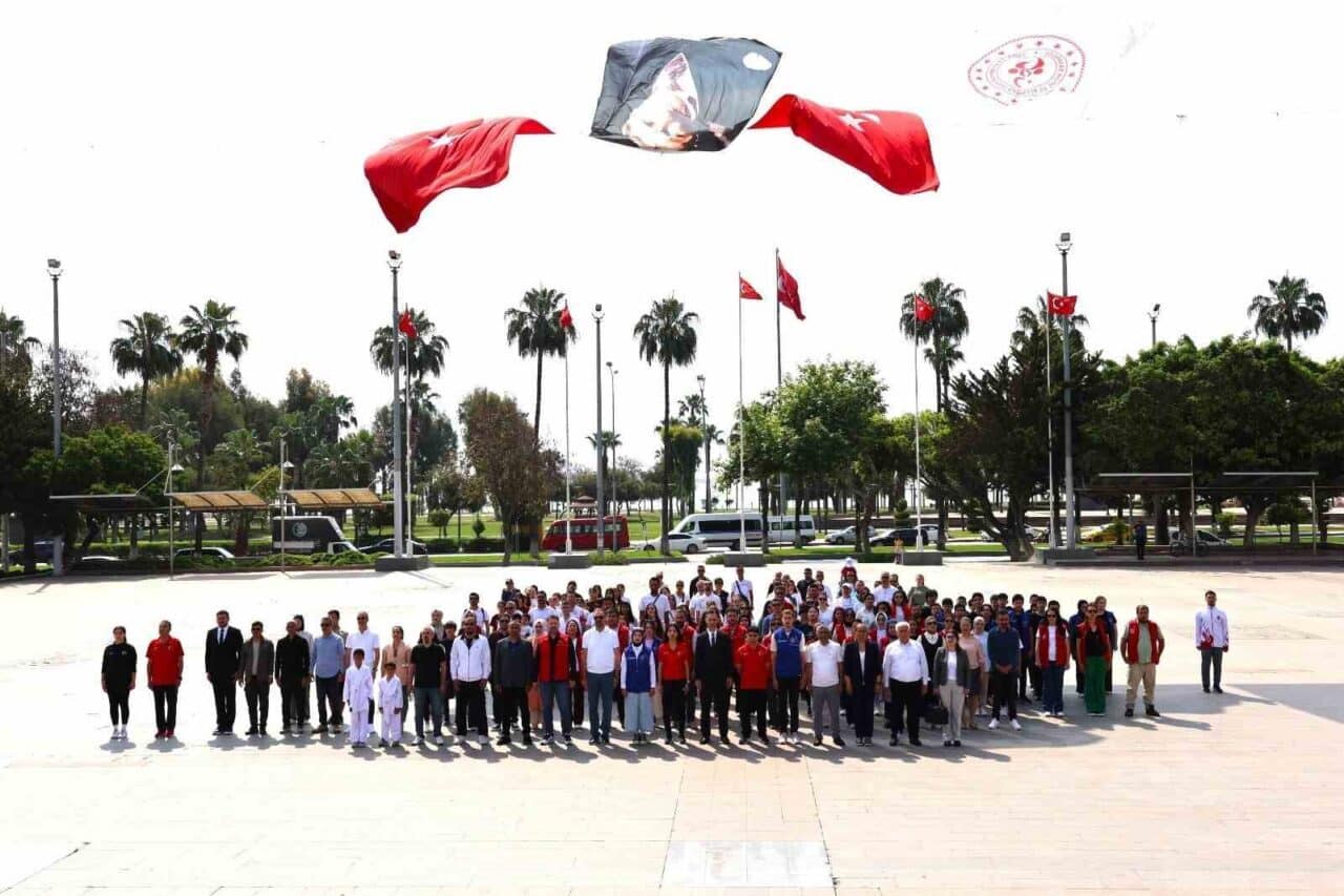 Mersin'de, 19 Mayıs Atatürk'ü Anma, Gençlik ve Spor Bayramı'nın 106.
