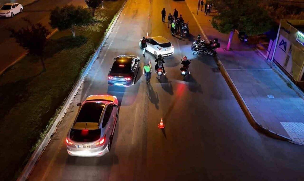 Mersin'de yapılan motosiklet denetimlerinde 48 bin 200 araç kontrol edildi,