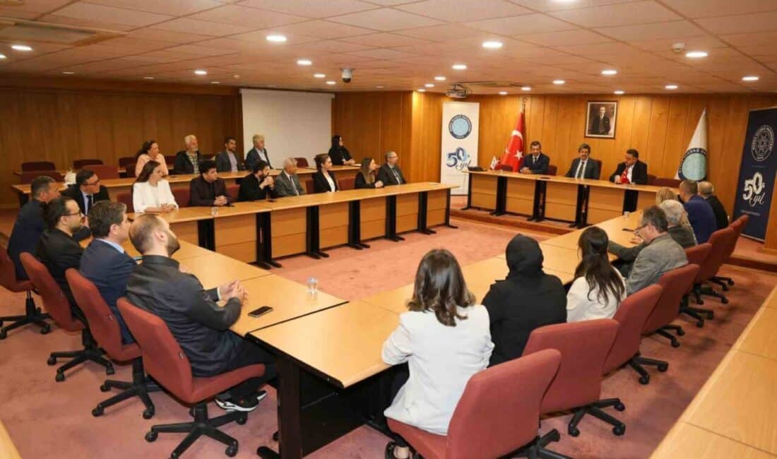 Bursa Uludağ Üniversitesi'ndeki Aşçılık ve Turist Rehberliği programları, TURAK tarafından