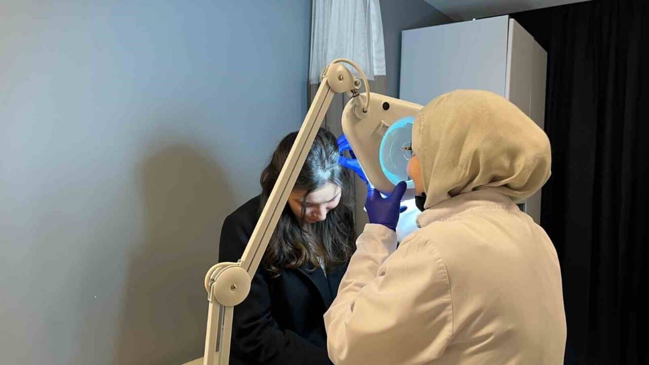 BHT CLINIC İstanbul Tema Hastanesi Dermatoloji Uzmanı Dr. Nermin Bahat,