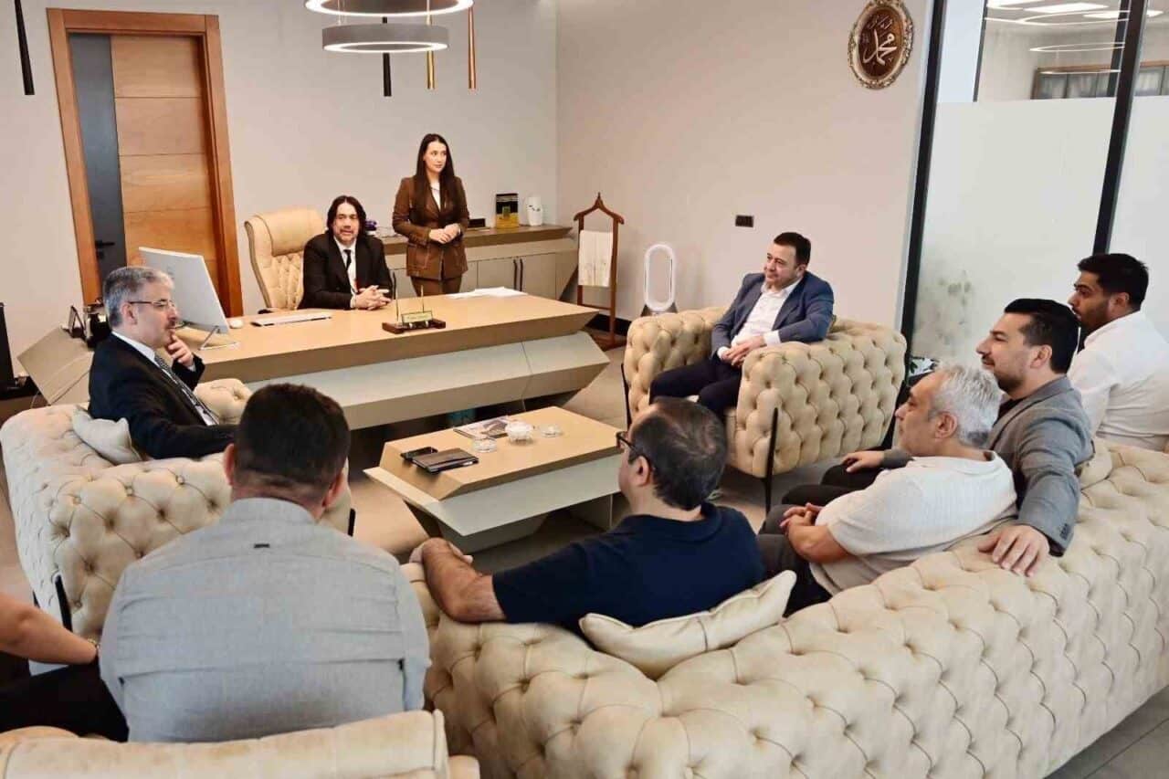 AK Parti Kayseri Milletvekili Şaban Çopuroğlu, her Salı düzenlediği sanayi