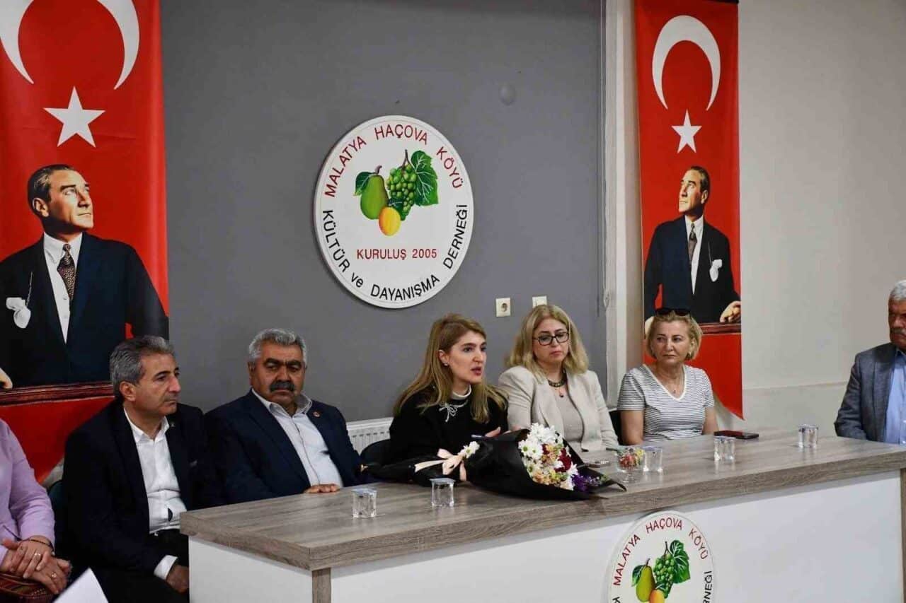 AK Parti Malatya Milletvekili İnanç Siraç Kara Ölmeztoprak, Anneler Günü'nde