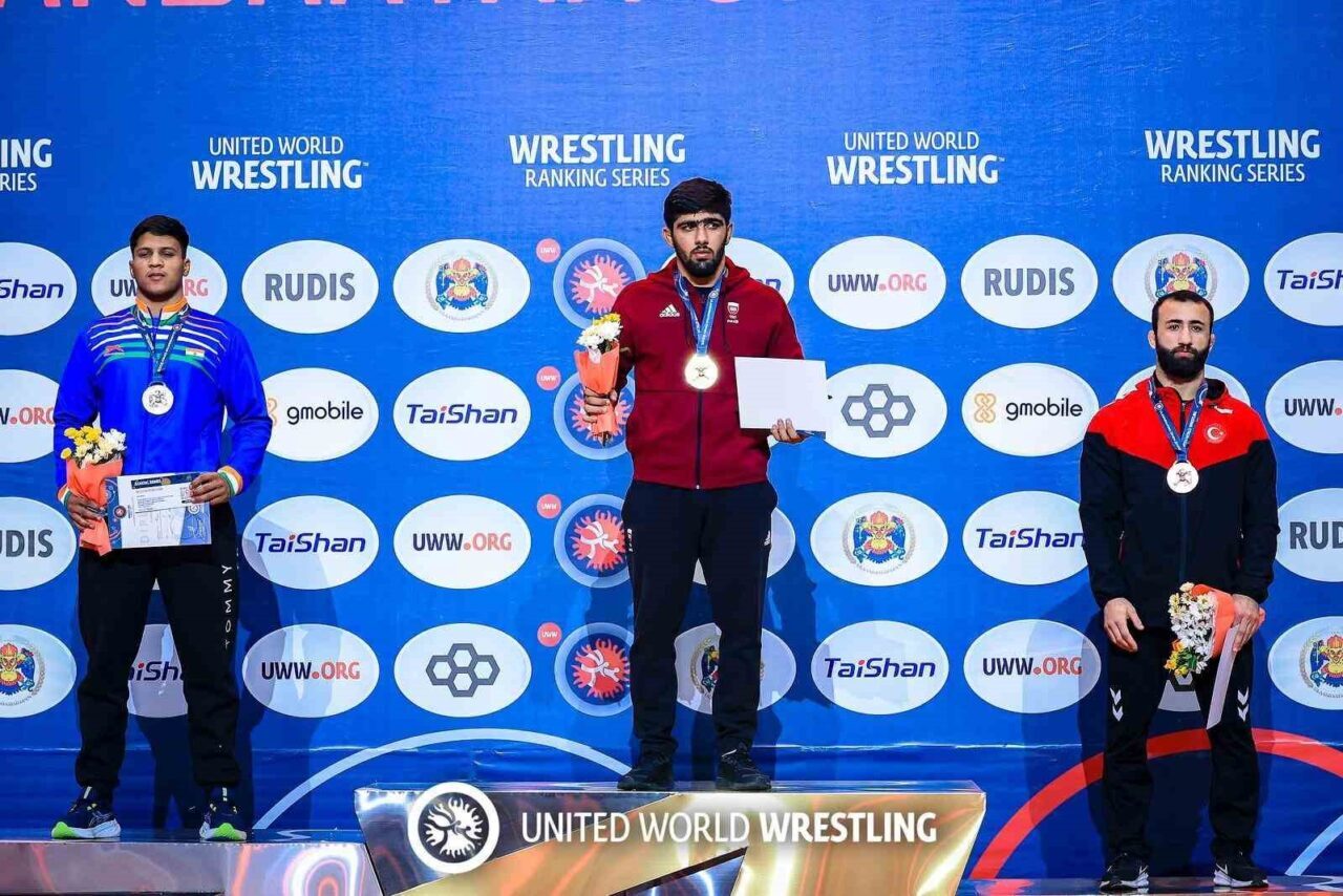 Moğolistan Ulaanbaatar Open Ranking Serisi'nde grekoromen stilde Türk milli güreşçileri,