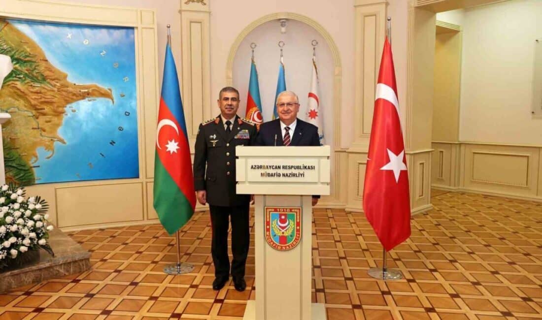 Yaşar Güler, Bakü’de Azerbaycan Savunma Bakanı ile Görüştü Milli Savunma Bakanı Yaşar Güler, Azerbaycan'da temaslarına devam ederek Bakü'de