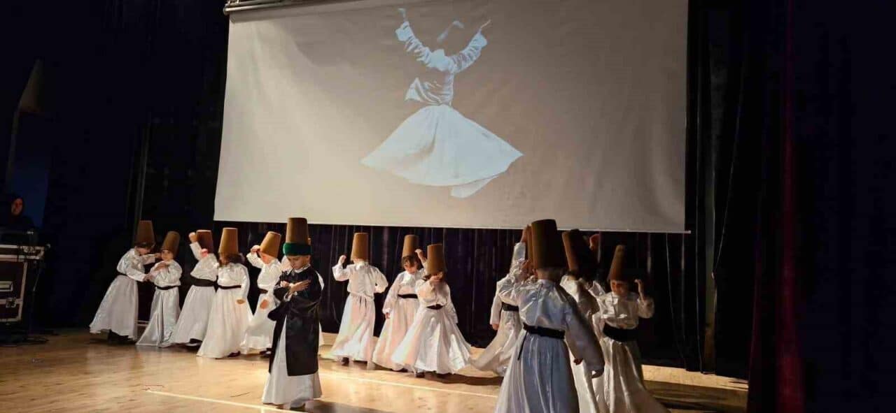 Körfez'deki 4-6 yaş Kur’an kursu öğrencileri, İstanbul'un Fethi'nin 572. yıl