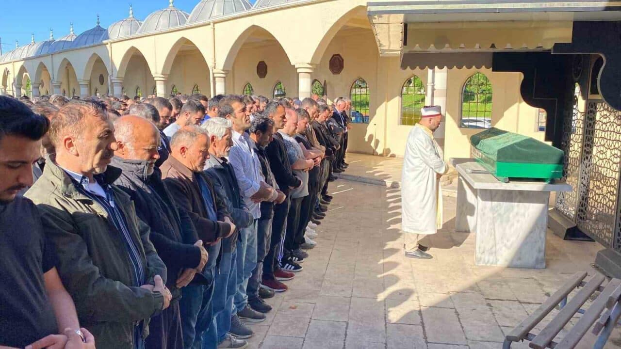 Kocaeli'de miras anlaşmazlığı yüzünden amcası Kenan A. tarafından pompalı tüfekle