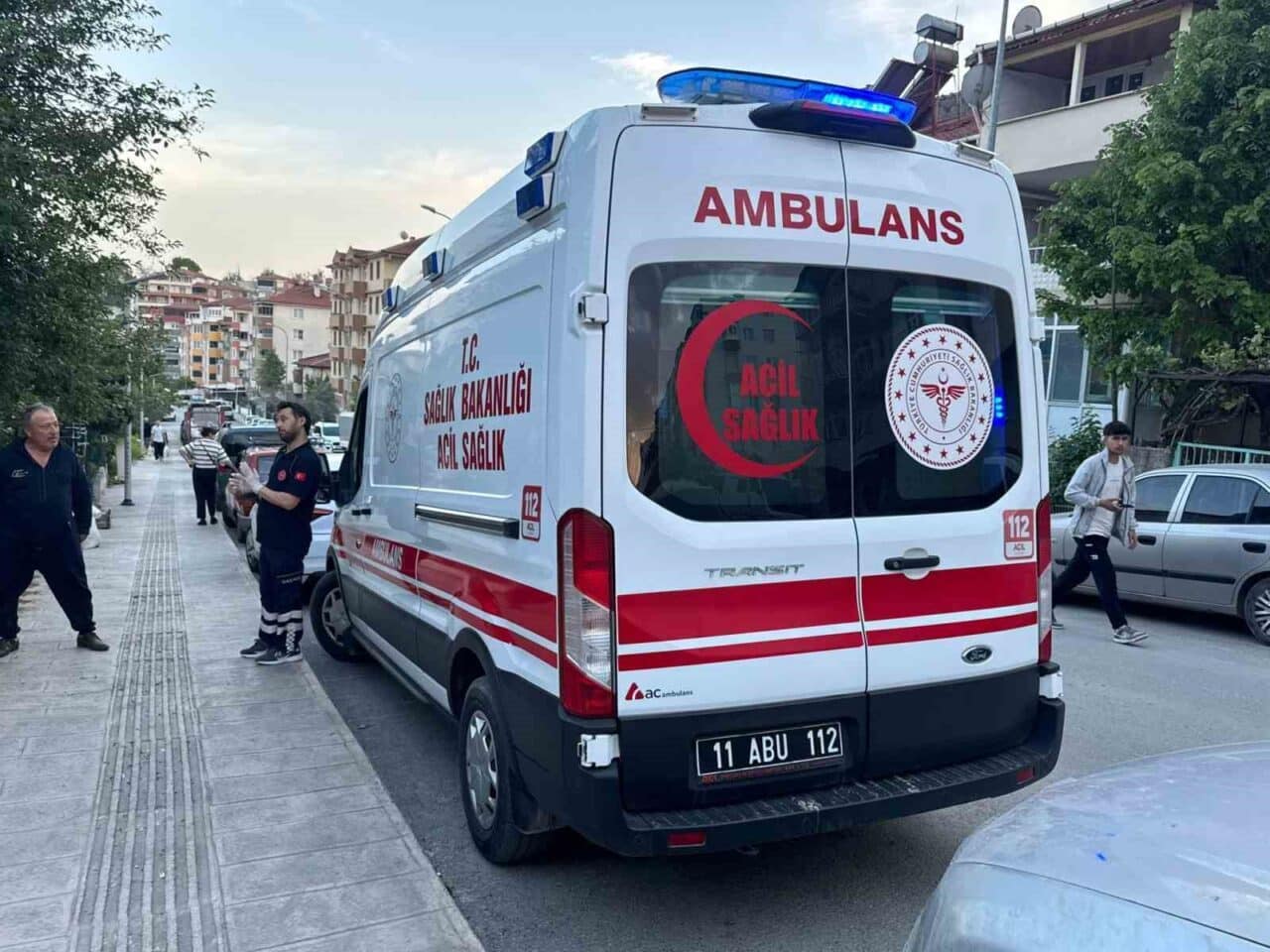 Bilecik'te meydana gelen trafik kazasında A.B.A.'nın kullandığı motosiklet, Ö.F.B. yönetimindeki
