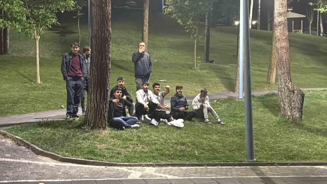 Tokat'ın Erbaa ilçesinde, gürültü kirliliği yaratan motosikletlere yönelik denetimlerde 900