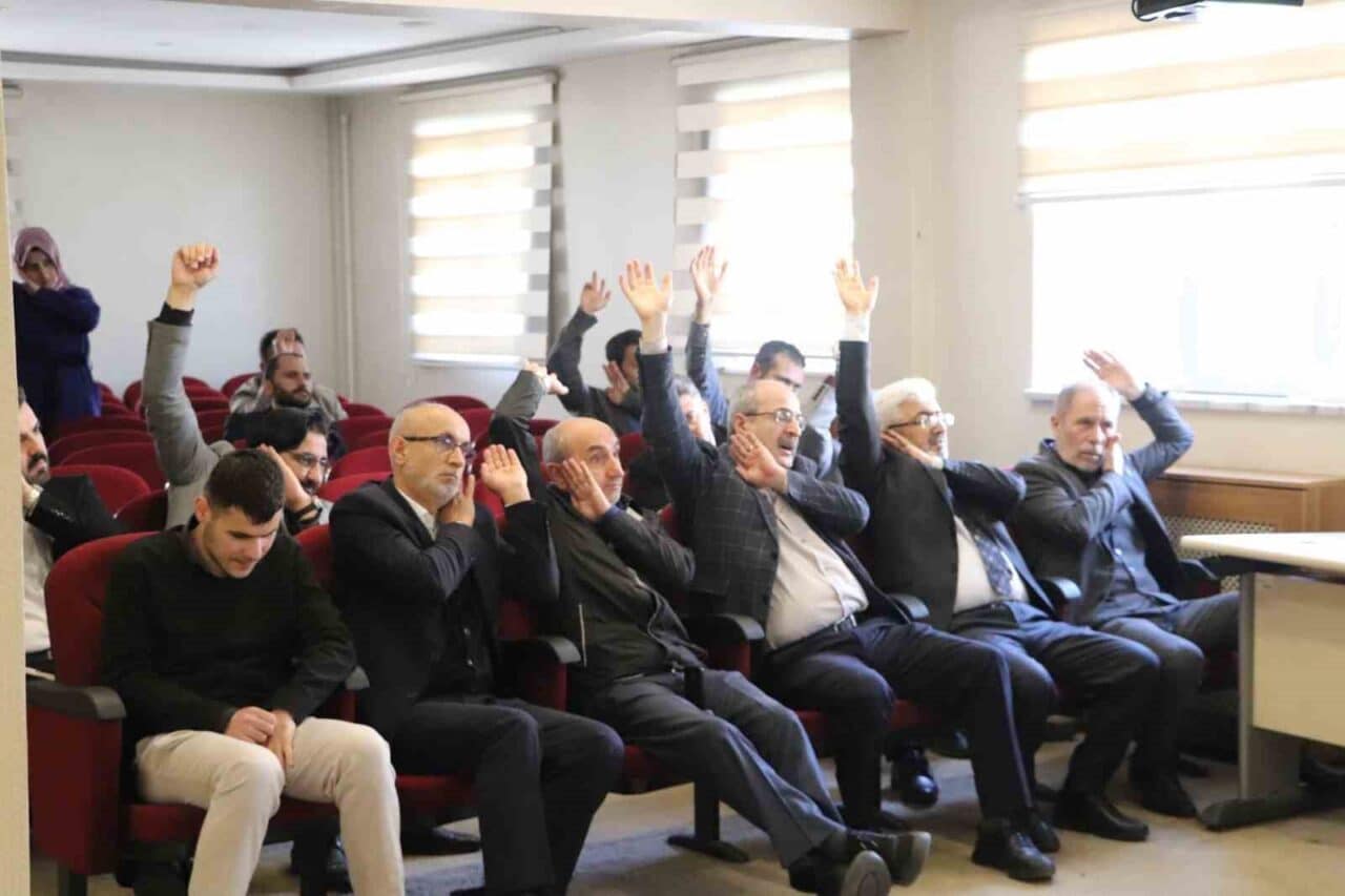 Sivas İl Müftülüğü, personeline yangınla mücadele ve ilk yardım konularında