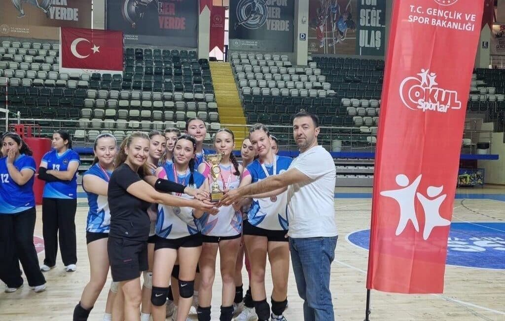 Muğla’da düzenlenen Genç B Kızlar Voleybol İl Birinciliği, Menteşe Spor
