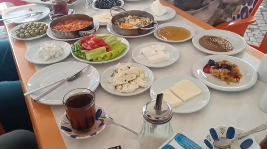 Van Ticaret ve Sanayi Odası'nın öncülüğünde, 1 Haziran'da Muradiye Şelalesi'nde