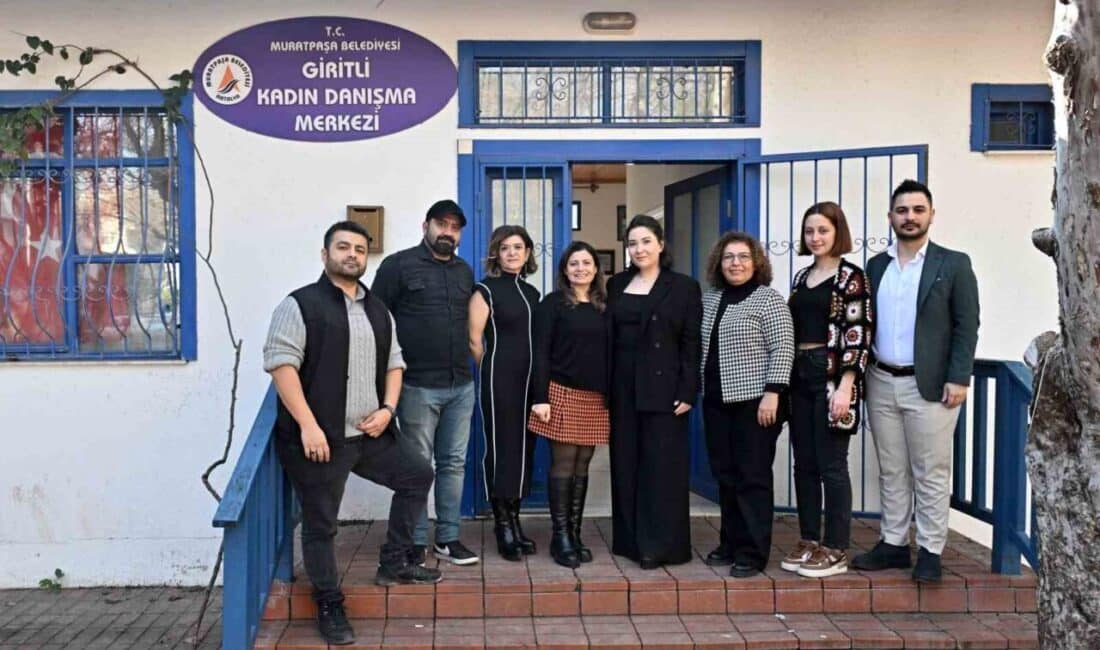 Muratpaşa Belediyesi, Antalya'da "Sınav Dönemi Ebeveyn Eğitimi" programı başlatarak öğrenci