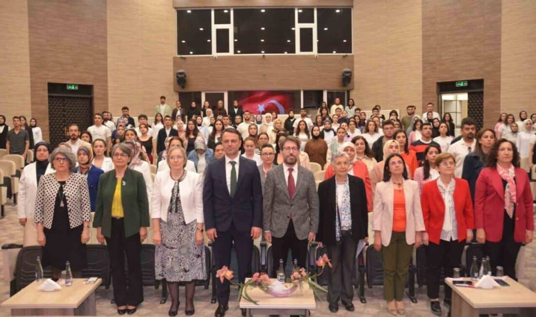 Necmettin Erbakan Üniversitesi Hemşirelik Fakültesi, 12-18 Mayıs Hemşireler Haftası'nda "Hemşirelerimiz