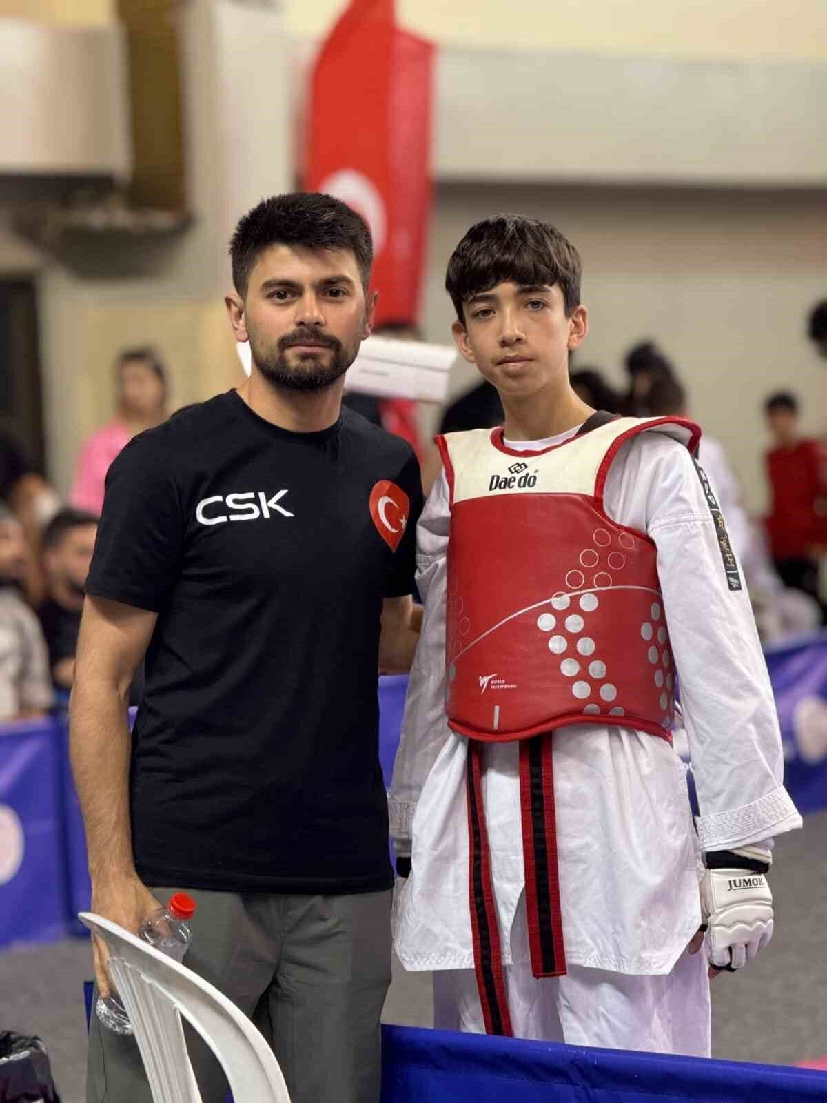 Ömer Kaan Ulusoy, Adana'da düzenlenen Yıldızlar Okul Sporları Türkiye Taekwondo