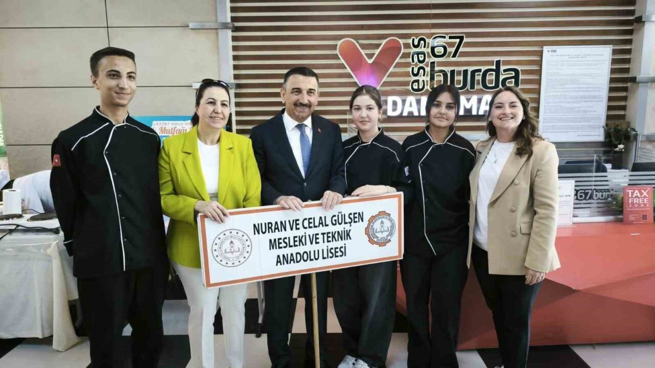 Zonguldak’ta 21-27 Mayıs Türk Mutfağı Haftası etkinliğinde Nuran-Celal Gülşen Mesleki