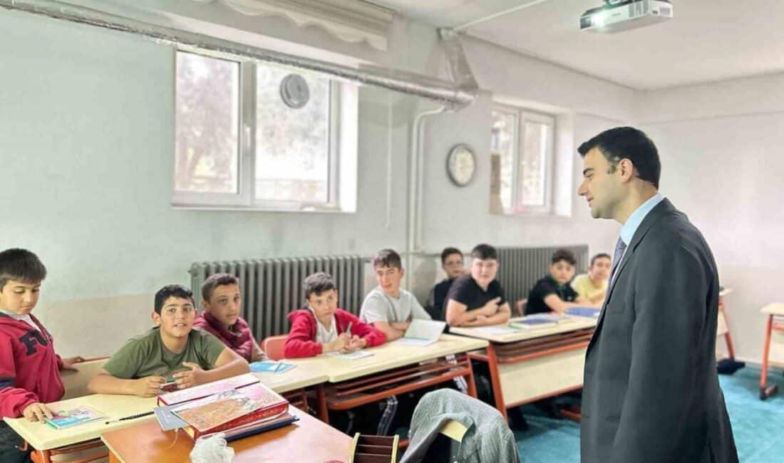 Osmaneli Kaymakamı Abdüssamed Kılıç ve İlçe Müftüsü Recep Işıldar, Kur’an