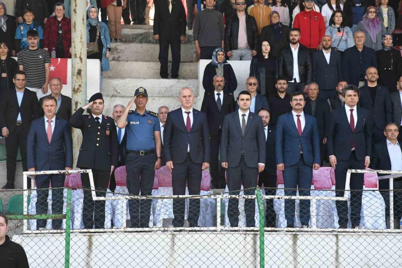 Osmaneli ilçesinde, 19 Mayıs Atatürk'ü Anma, Gençlik ve Spor Bayramı