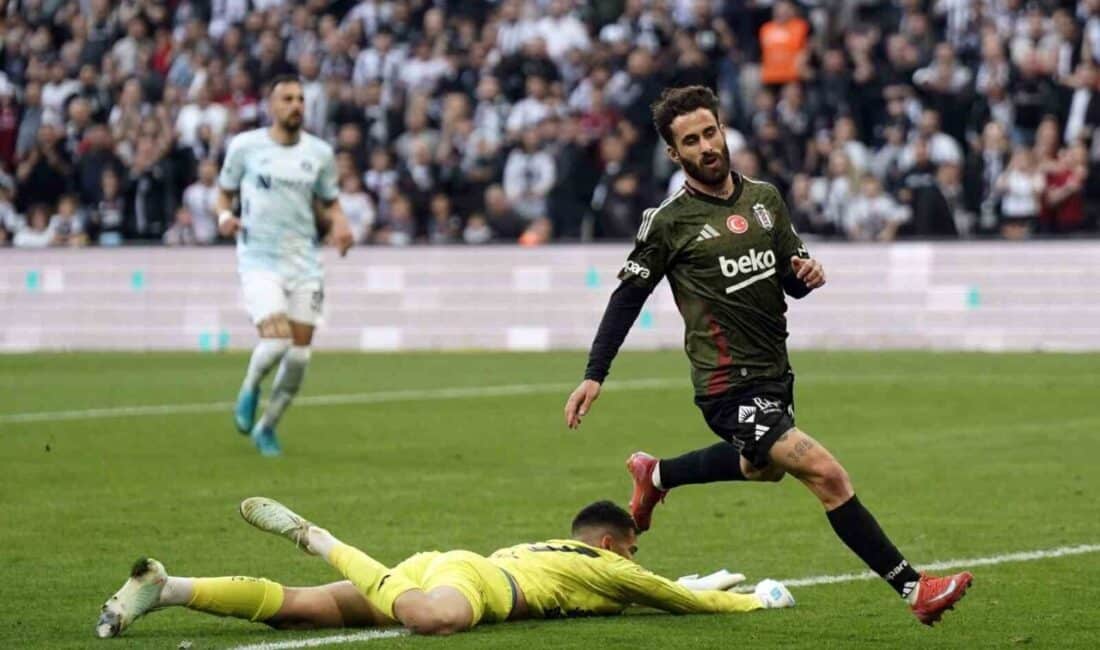 Rafa Silva, Adana Demirspor’u mağlup ettikleri maçta gol atarak son 4 lig maçında 3. golünü kaydetti Beşiktaş, Trendyol Süper Lig’in 35. haftasında Adana Demirspor'u 4-1 yenerek