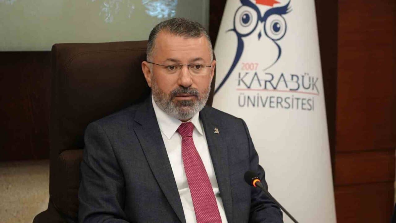 Karabük Üniversitesi, SCImago 2025 sıralamasında sosyal bilimler alanında Türkiye'de 35