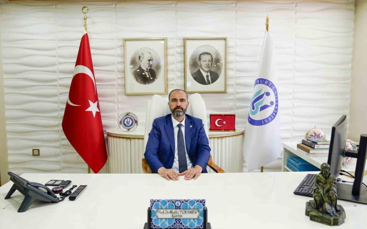 Cumhurbaşkanı Recep Tayyip Erdoğan, Prof. Dr. Mutlu Türkmen'i Bayburt Üniversitesi
