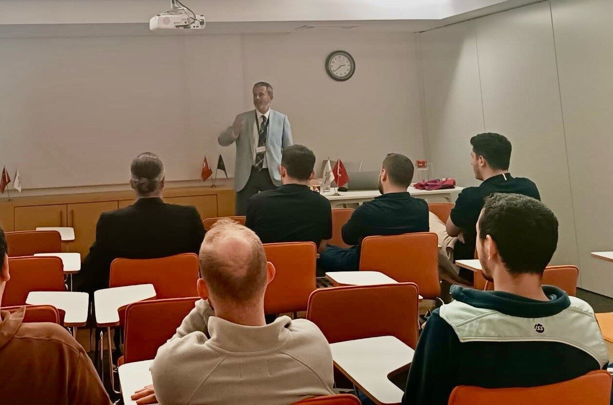 Üroloji Uzmanı Opr. Dr. Mustafa Çağlar, Samsun 19 Mayıs'taki bir