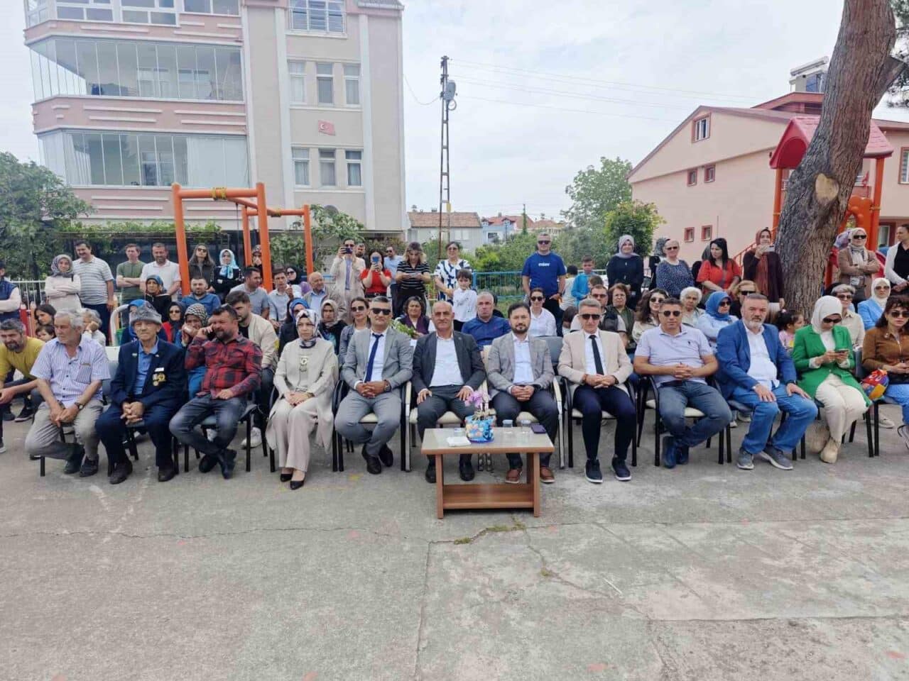 Samsun'da Yakakent Yüzüncüyıl Cumhuriyet İlkokulu, çevre dostu Açık Hava Agro