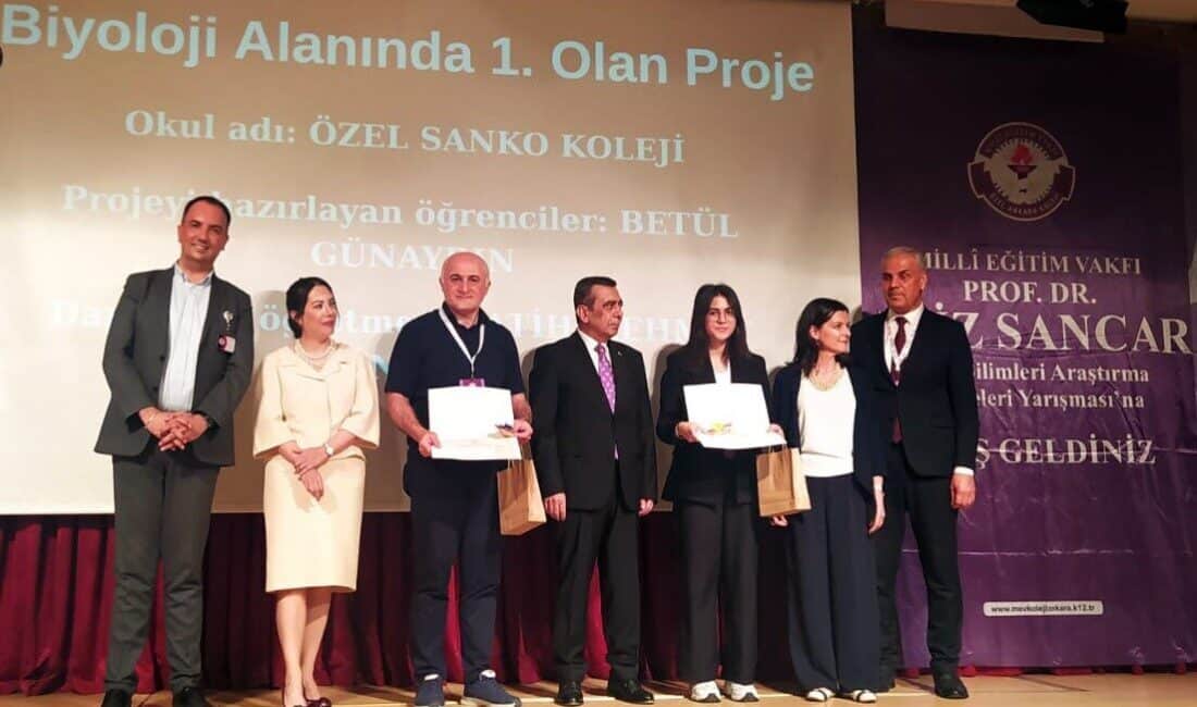 SANKO Okulları'ndan Betül Günaydın, Milli Eğitim Vakfı tarafından düzenlenen "Prof.