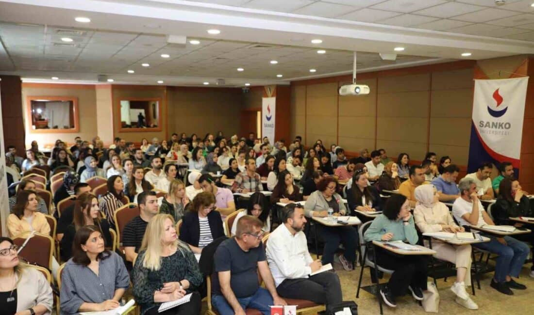 SANKO Üniversitesi, Gaziantep'te 4. Psikolojik Danışman/Rehber Öğretmen Buluşmaları etkinliğini düzenledi.