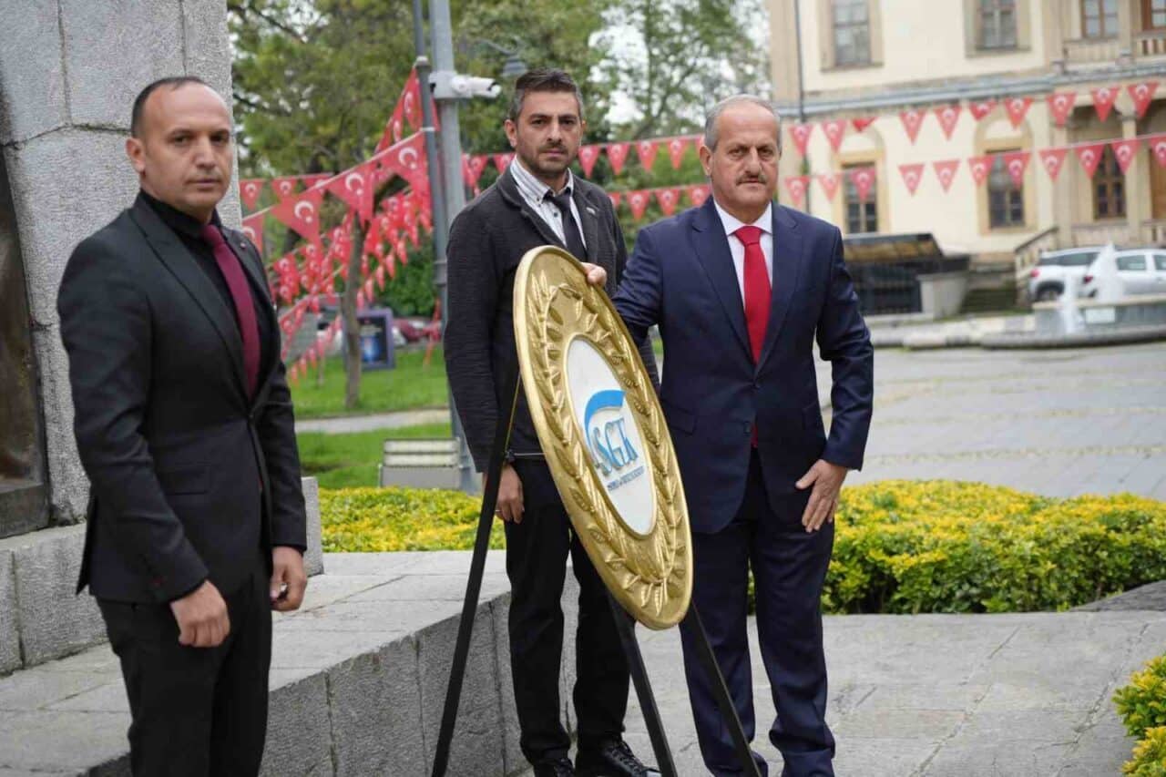 Sosyal Güvenlik Kurumu (SGK) Samsun İl Müdürü Ünal Kaya, 12-18