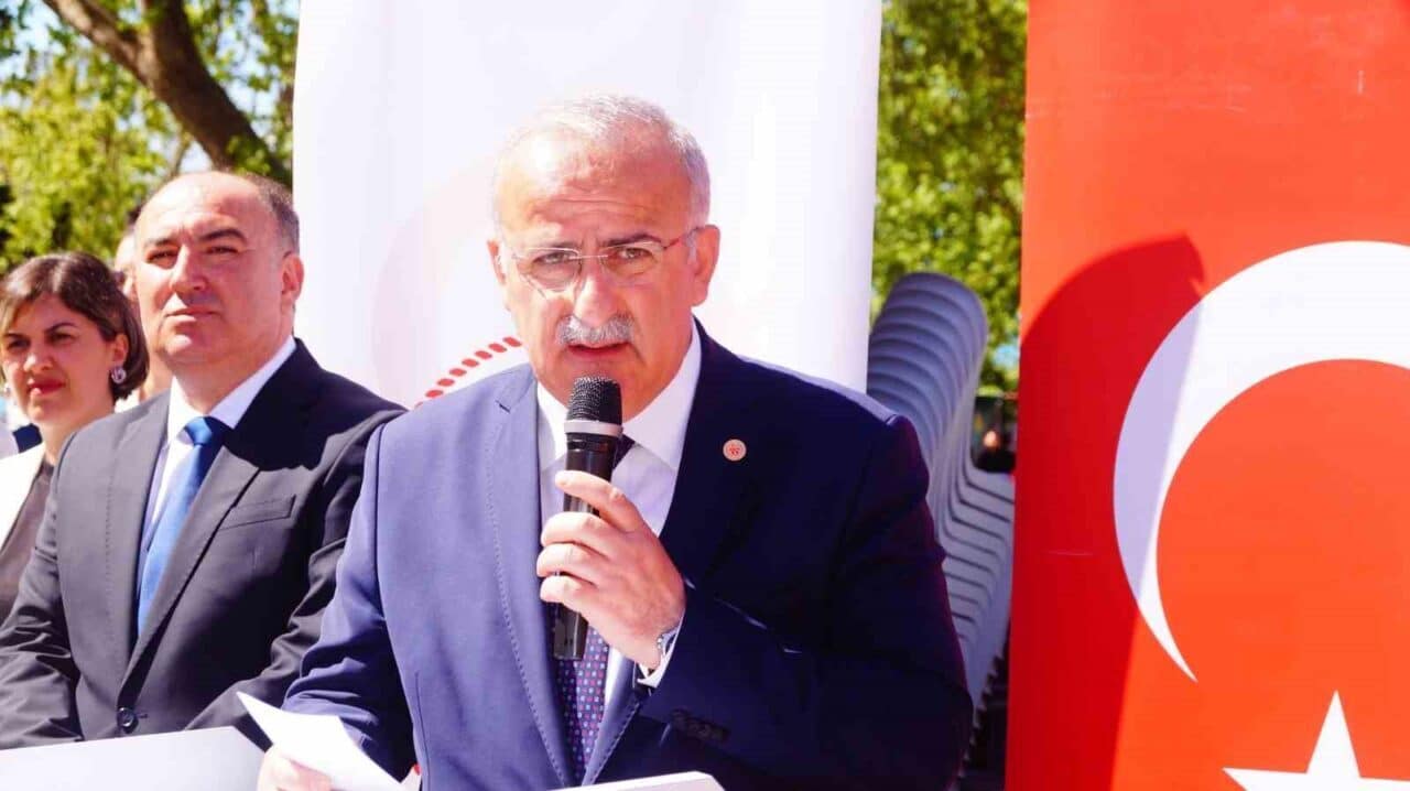 Sinop’ta 19 Mayıs Atatürk'ü Anma, Gençlik ve Spor Bayramı, sabah