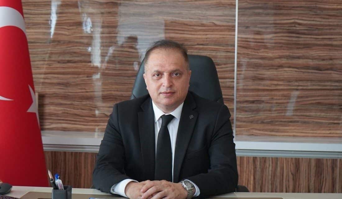 Şırnak İl Sağlık Müdürlüğü’nde Değişim: Murat Sili Yeni Müdür Olarak Göreve Başladı Şırnak İl Sağlık Müdürü Dr. Öğretim Üyesi Mehmet Sait Değer’in