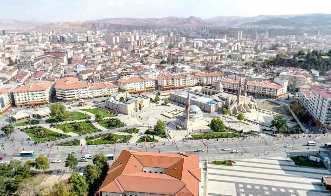Sivas’ta Motorlu Kara Taşıtı Sayısı Mart Ayında Artarak 204 Bine Ulaştı TÜİK verilerine göre, Sivas'ta motorlu kara taşıtı sayısı Mart ayında