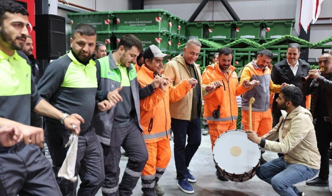 Sultangazi Belediye Başkanı Abdurrahman Dursun, 1 Mayıs Emek ve Dayanışma