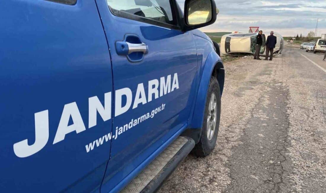 Aksaray'da A.Ö. (48) yönetimindeki Fiat Linea, direksiyon hakimiyetinin kaybolması sonucu