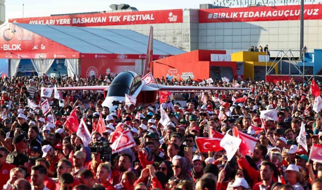 Numan Kurtulmuş: “TEKNOFEST KKTC’de Gençlerle Güçlü Türkiye Hayalini Paylaştık” TBMM Başkanı Numan Kurtulmuş, TEKNOFEST KKTC 2025 etkinliğinde, yerli teknoloji