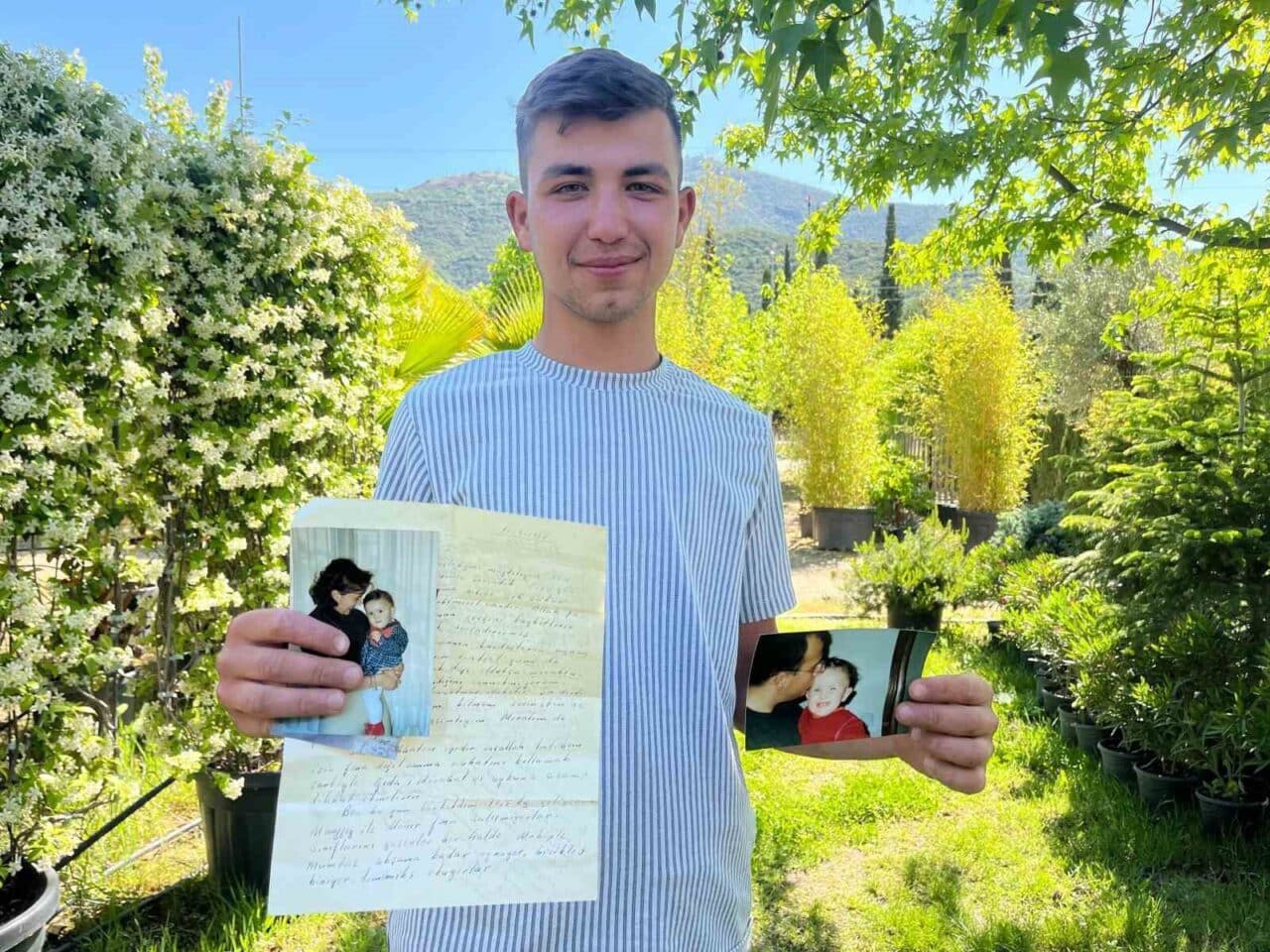İzmir'in Ödemiş ilçesinde yaşayan 18 yaşındaki Kerem Top, temizlik yaptığı