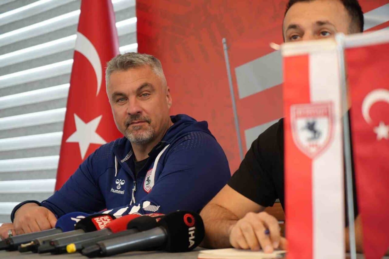 Samsunspor Teknik Direktörü Thomas Reis, Eyüpspor maçı için final niteliğinde