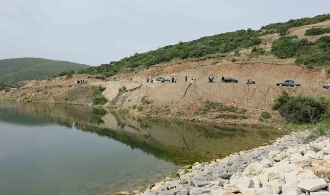 İzmir'in Tire ilçesinde 72 yaşındaki Metin Özcan, serinlemek için girdiği