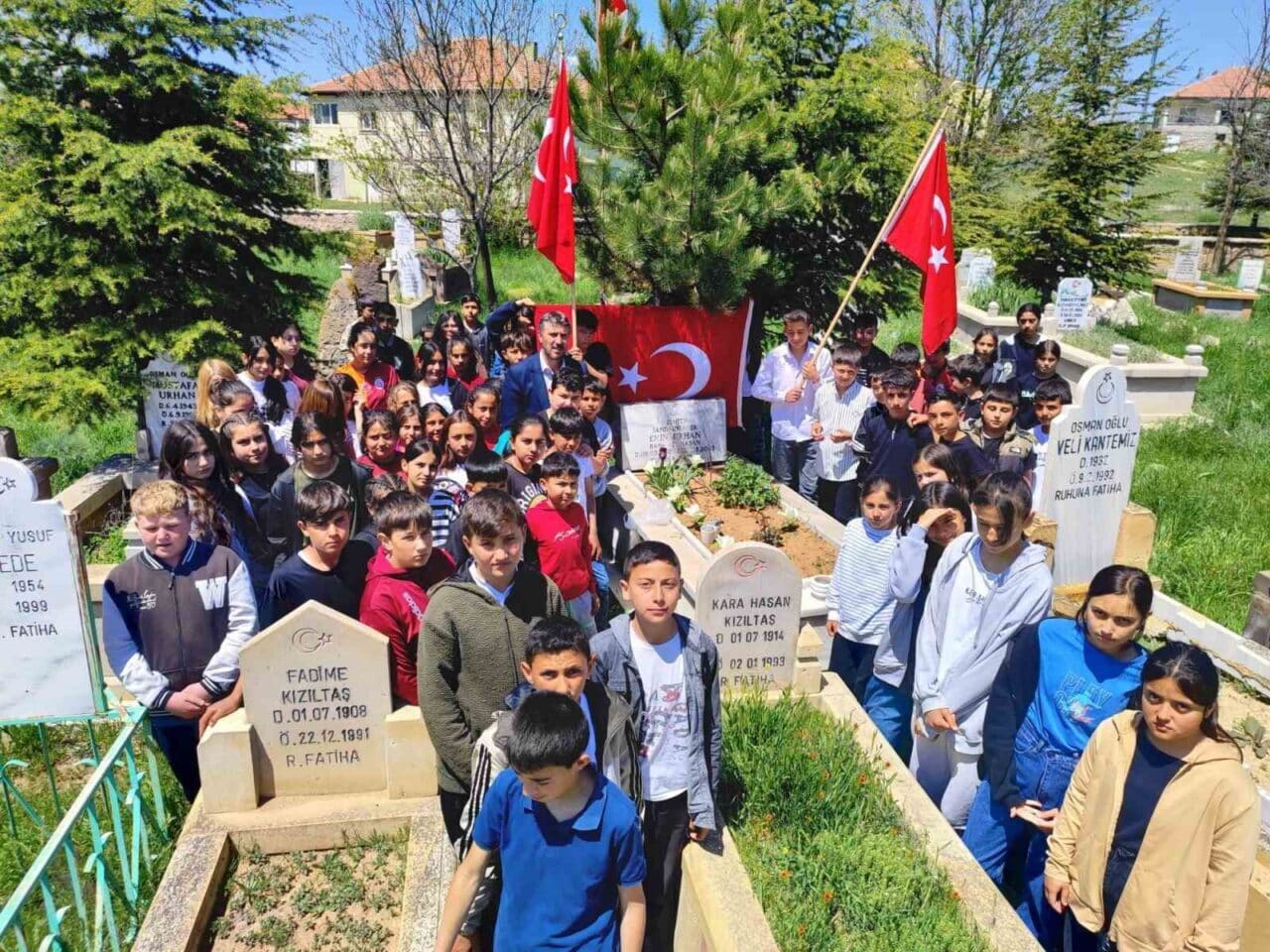 Tomarza'da, 20 Mayıs 2003'te şehit düşen Şehit Jandarma Er Emin