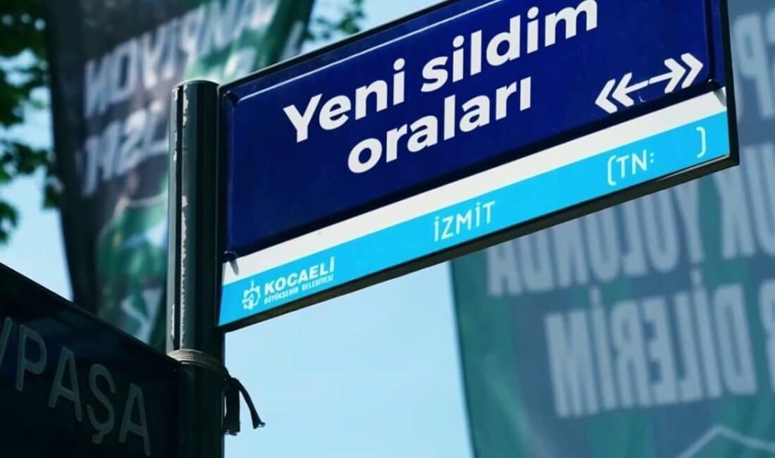 Kocaeli’de Anneler Günü için hazırlanan video, trafik levhalarındaki annelere dair sözlerle büyük ilgi gördü. Kocaeli Büyükşehir Belediyesi, Anneler Günü için anlamlı sözler içeren bir