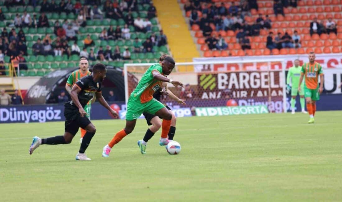 Alanyaspor, Trendyol Süper Lig'in 34. haftasında Kayserispor'u 1-0 önde tamamladı.